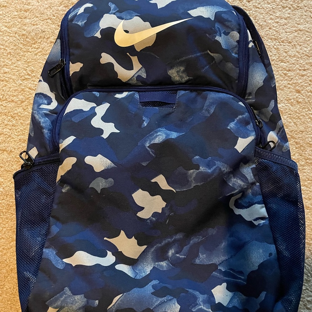 Nike camo back pack with laptop compartment